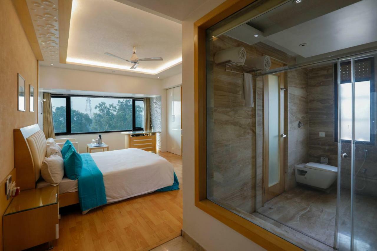 Shivoy Hotel Gorakhpur Exterior photo